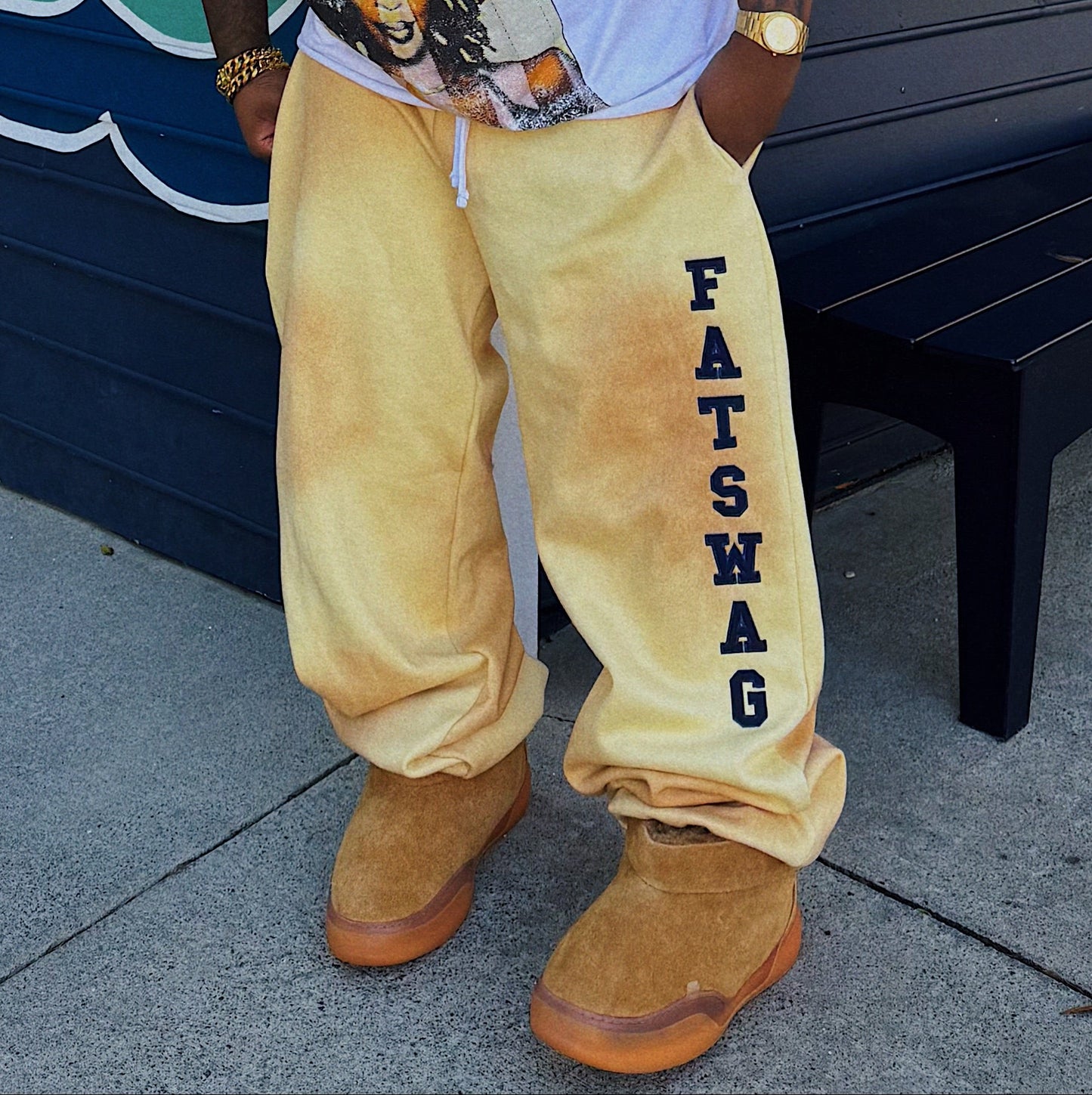 Giraffe Sweats (Ready to Ship)